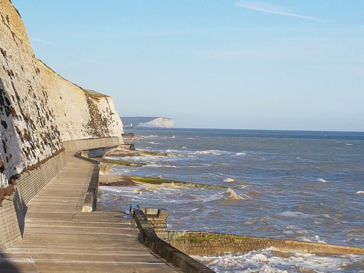 John Wayne'S Lodge By Sea Newhaven Εξωτερικό φωτογραφία